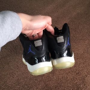 Air Jordan 11 retro space jams 2016